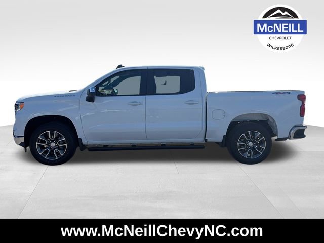 Used 2024 Chevrolet Silverado 1500 LT AWD/4WD image 5