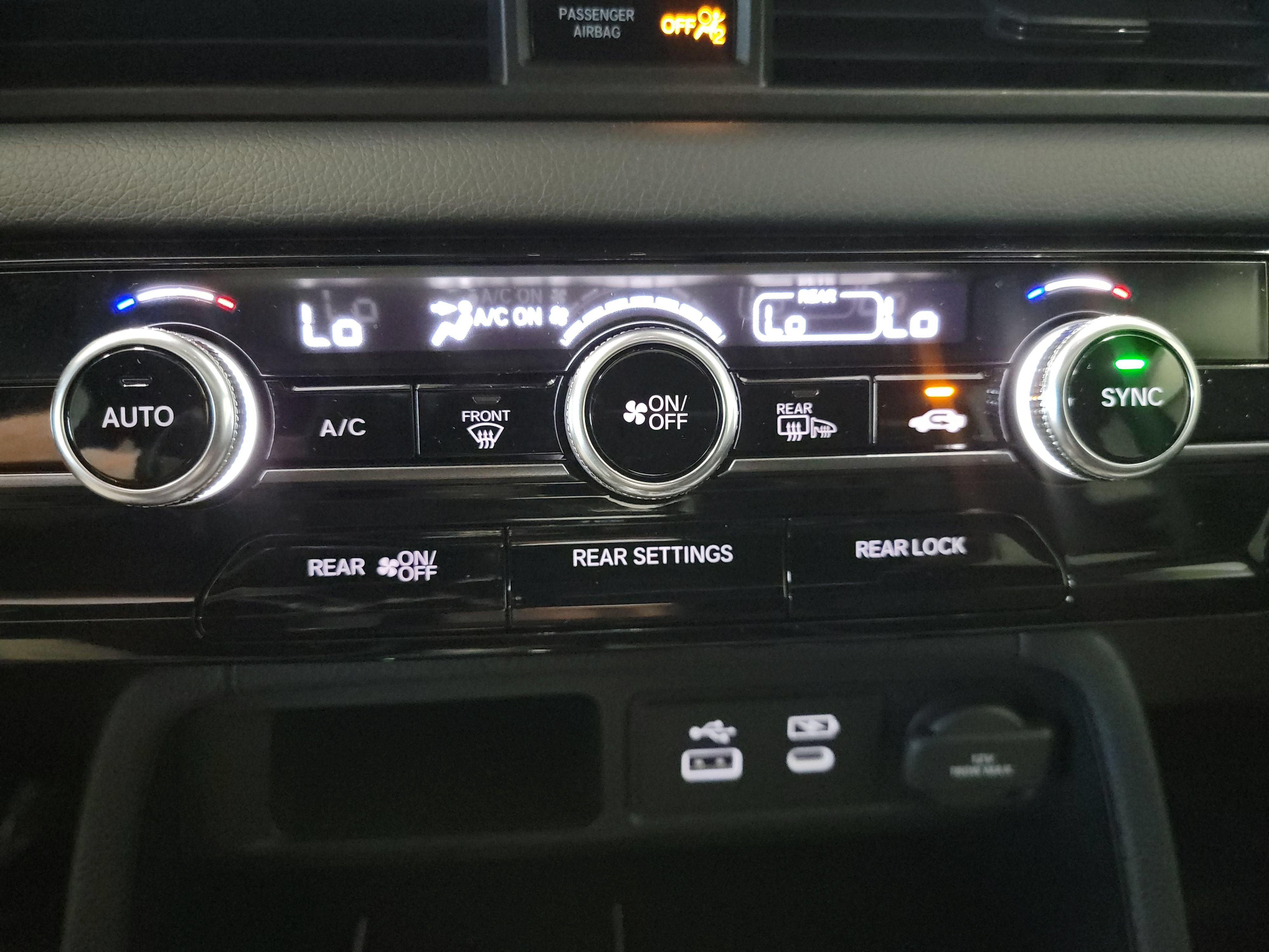 Used 2025 Honda Pilot TrailSport image 21