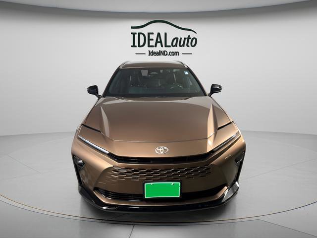 Used 2025 Toyota Crown Signia image 12