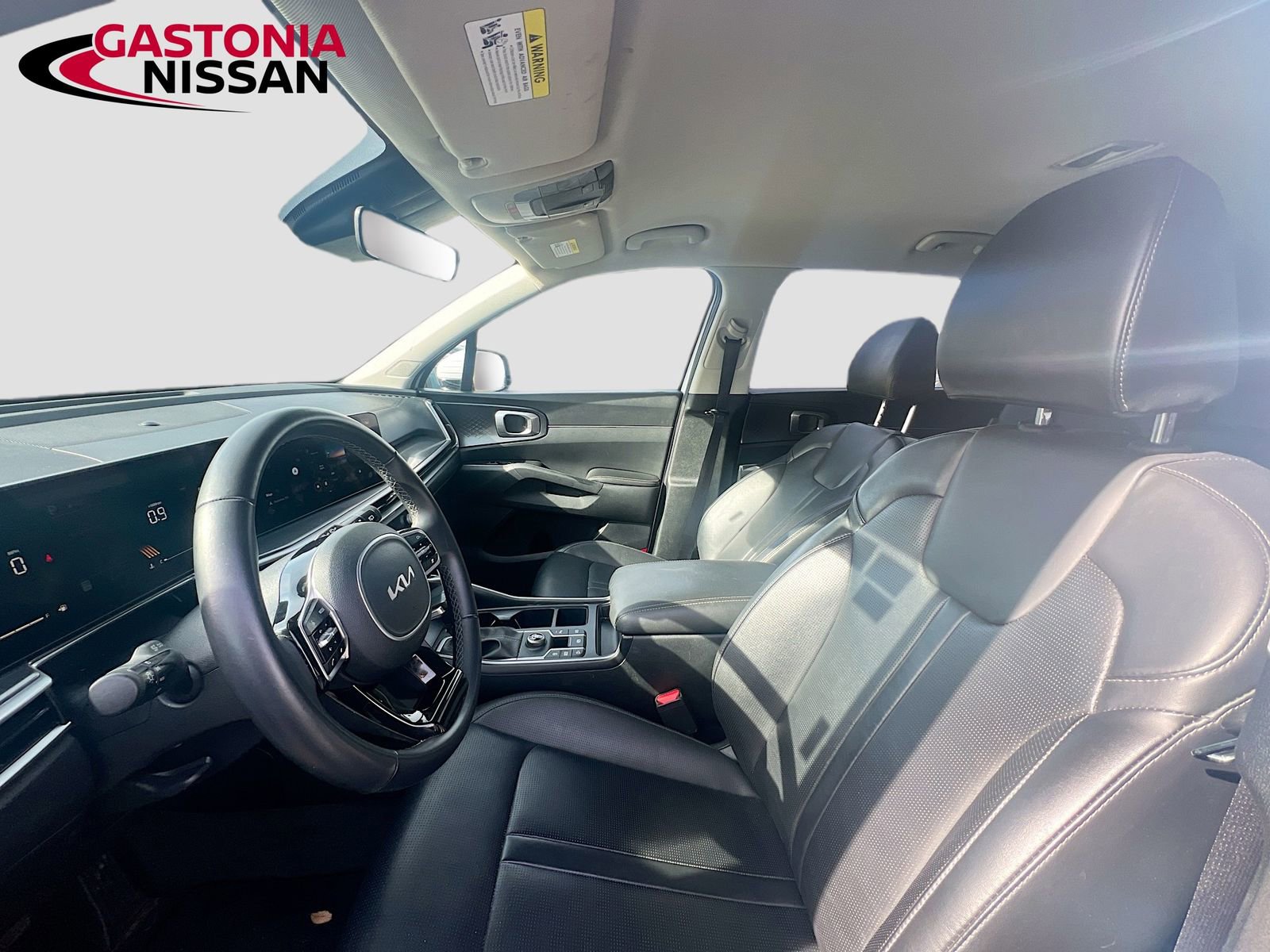 Used 2024 Kia Sorento S image 29