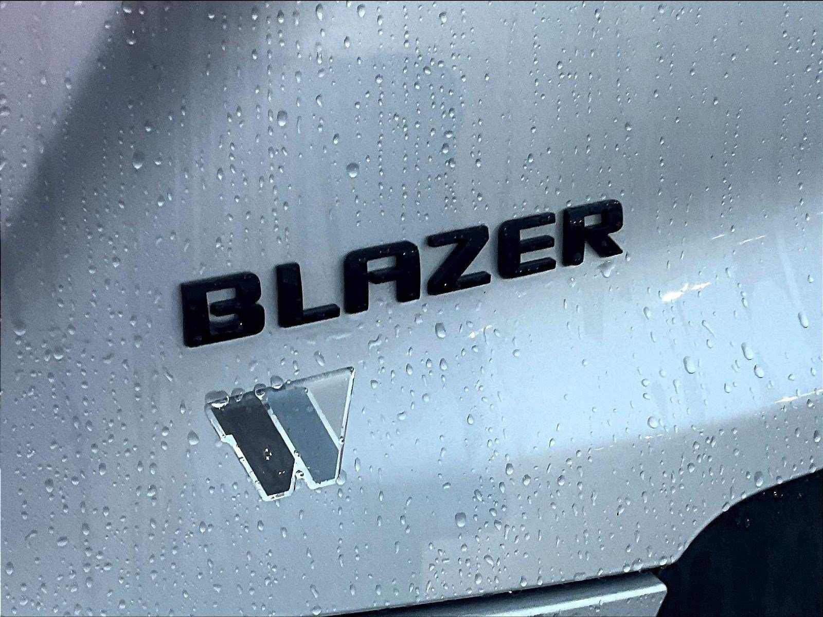 Used 2020 Chevrolet Blazer LT FWD image 24