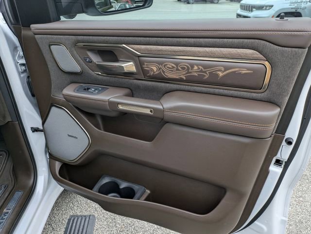 Used 2025 RAM 1500 Limited w/ Bed Utility Group image 32