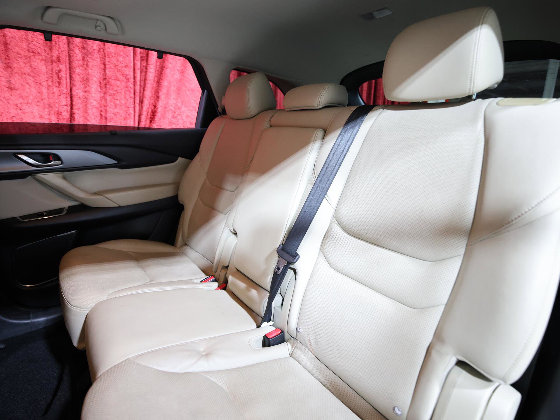 Used 2018 MAZDA CX-9 Touring w/ Touring Premium Package image 14