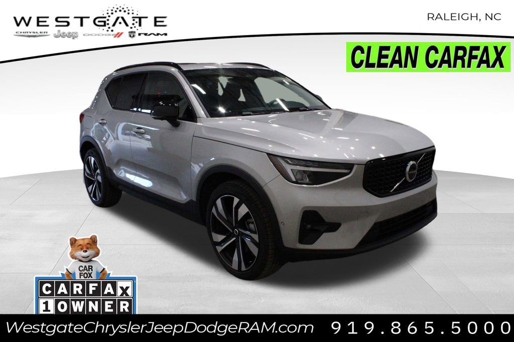 Used 2025 Volvo XC40 B5 Plus