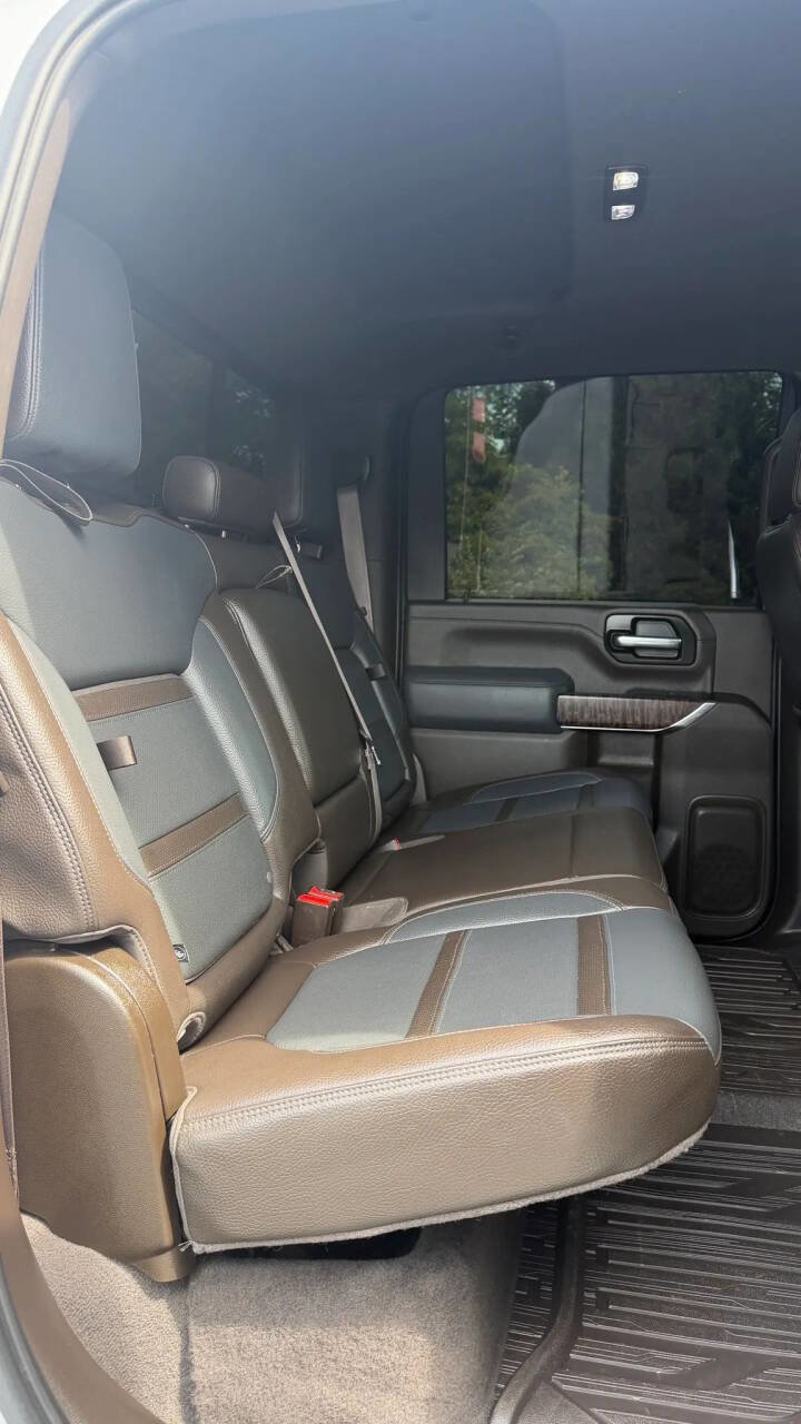 Used 2023 GMC Sierra 3500 Denali w/ Technology Package AWD/4WD image 26