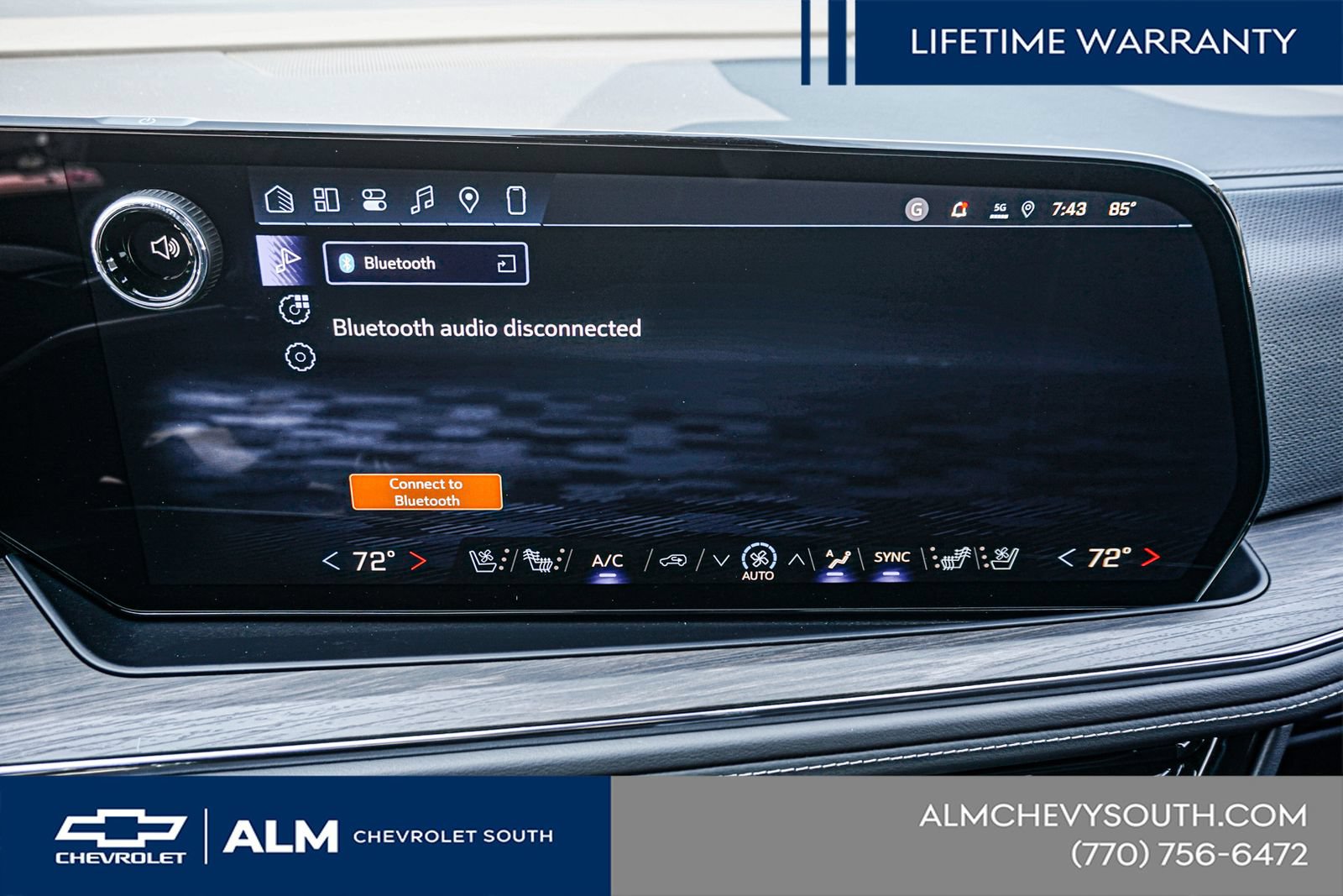 New 2026 Chevrolet Suburban Premier RWD image 37