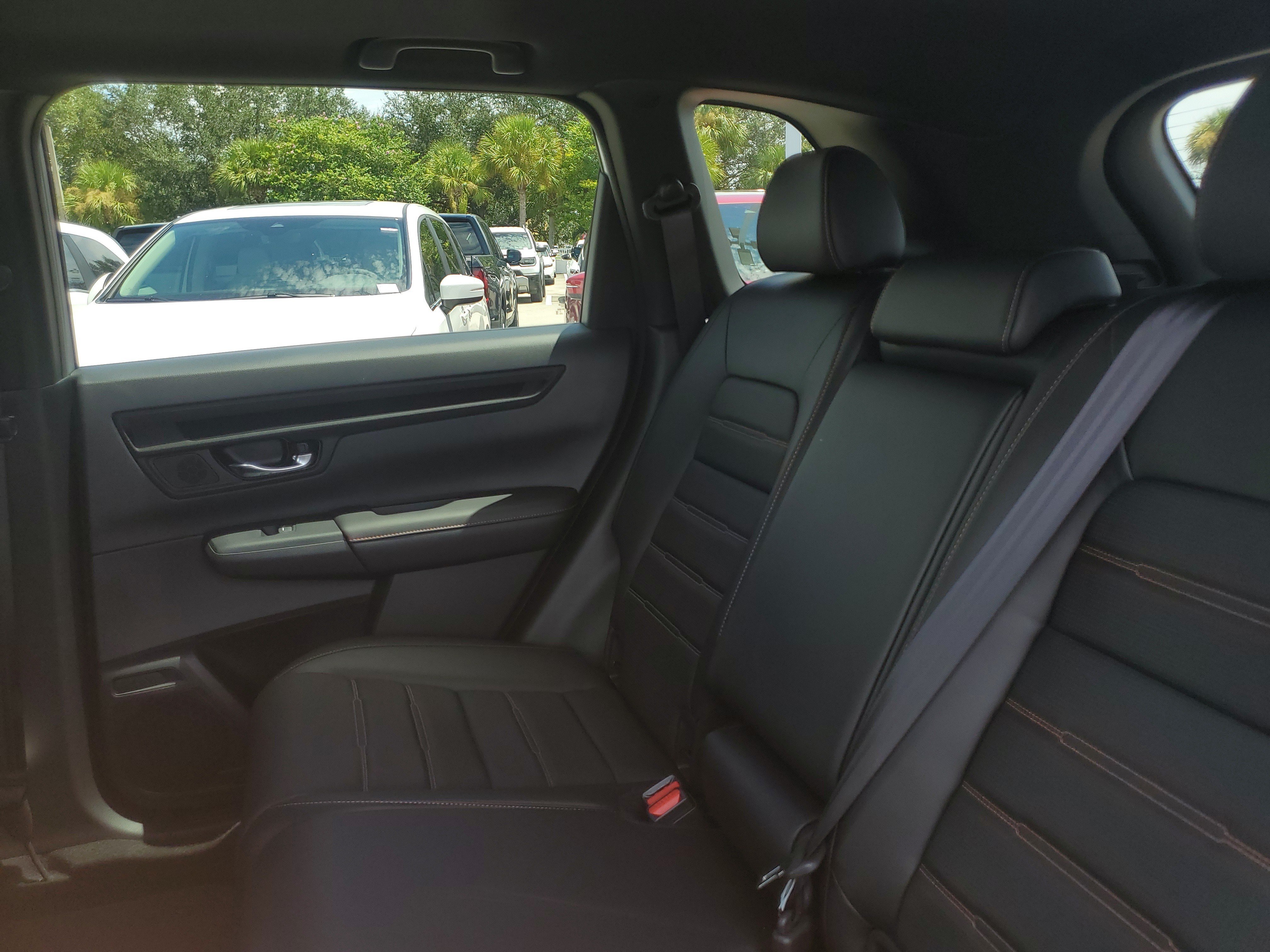 Used 2025 Honda CR-V Sport-L image 11