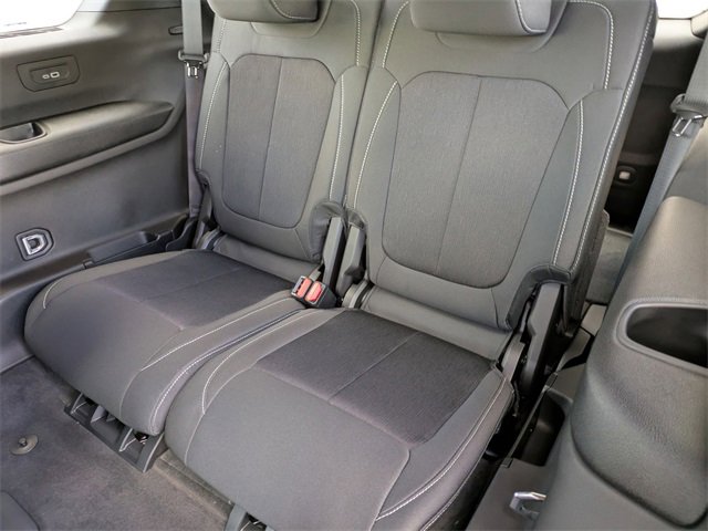 New 2025 Jeep Grand Cherokee L Laredo w/ Luxury Tech Group I image 25