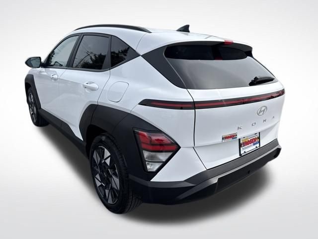 Certified 2025 Hyundai Kona SEL image 3