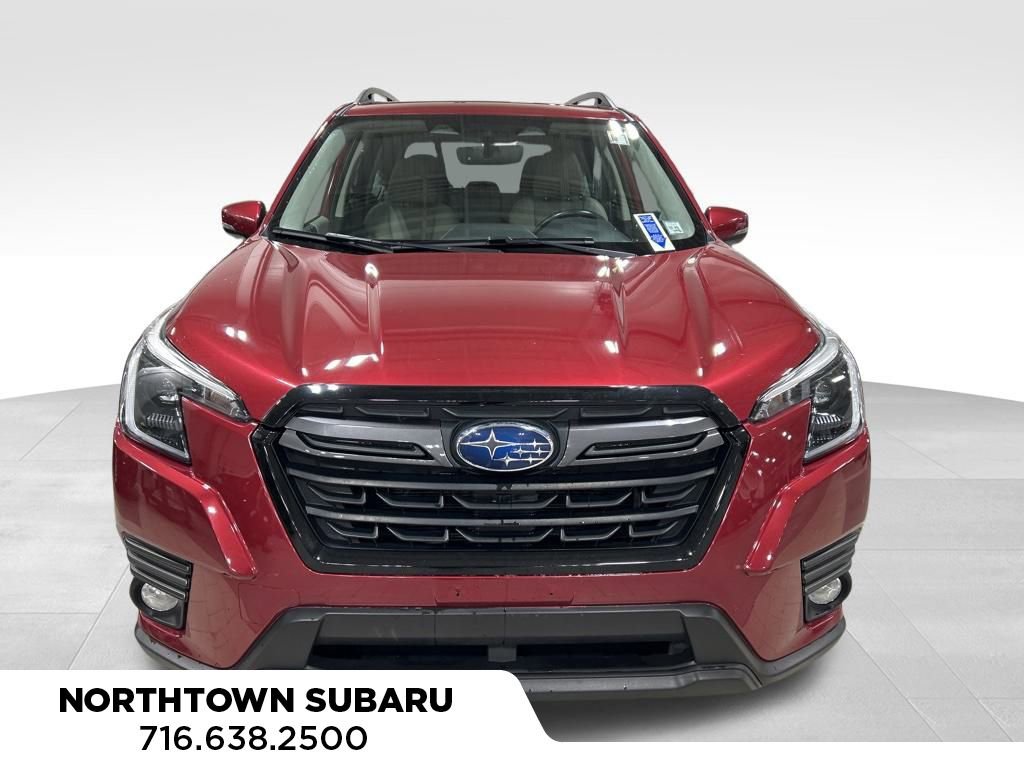 Used 2023 Subaru Forester Limited image 8