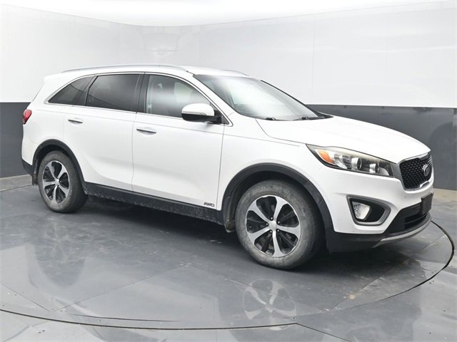 Used 2016 Kia Sorento EX image 7