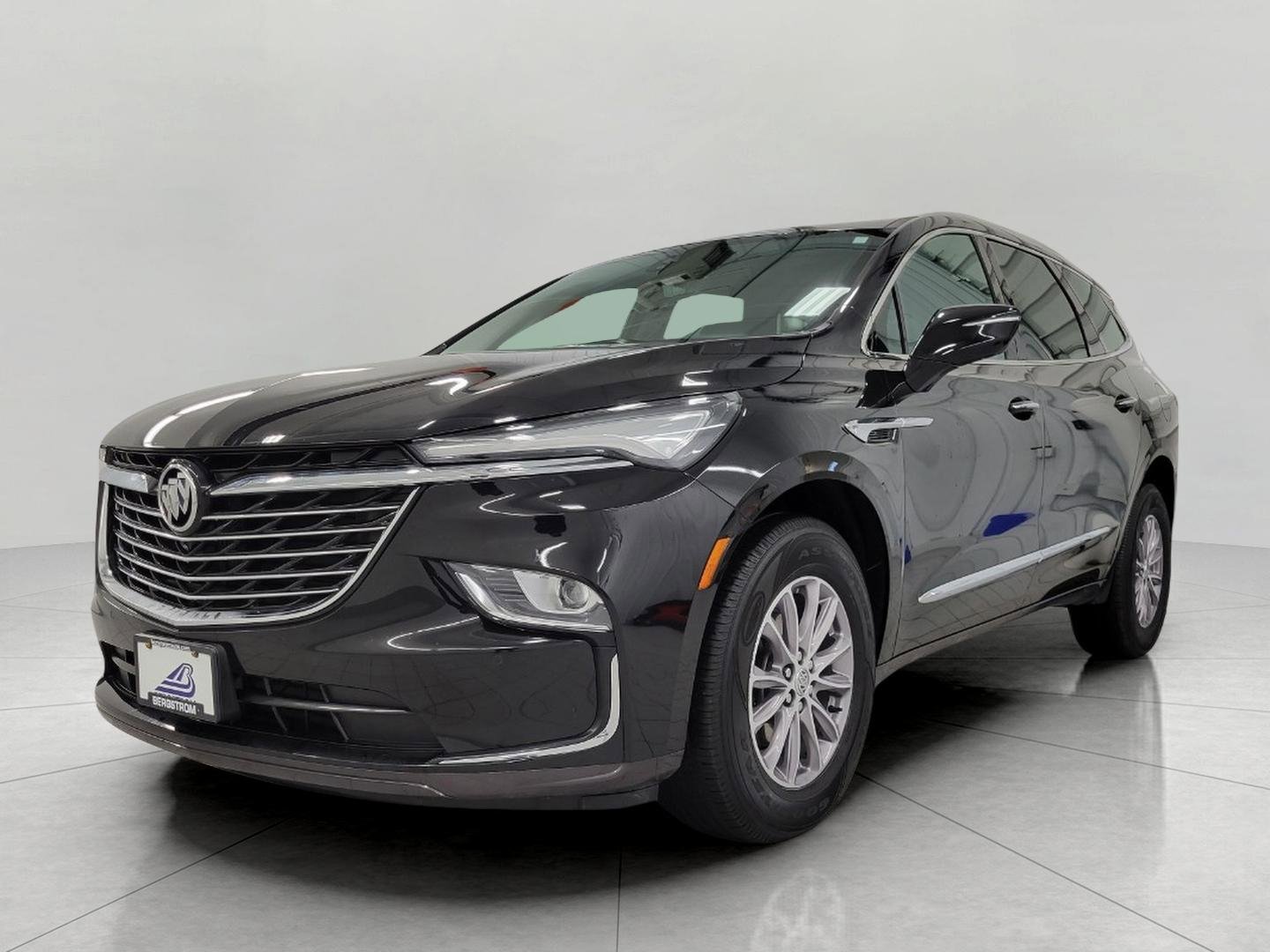 Used 2024 Buick Enclave Premium image 13
