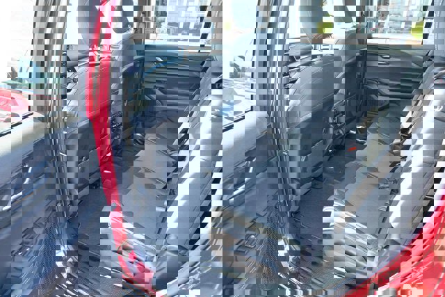 New 2025 Jeep Grand Cherokee L Laredo image 26