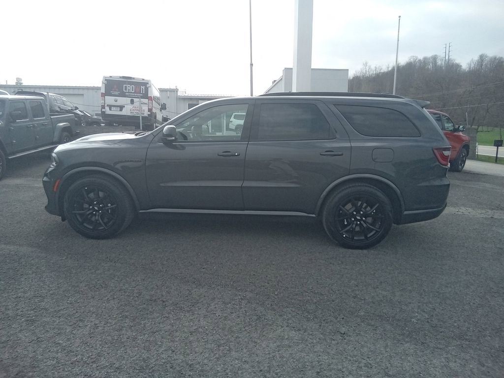 New 2026 Chrysler Pacifica Select w/ S Appearance Package image 7