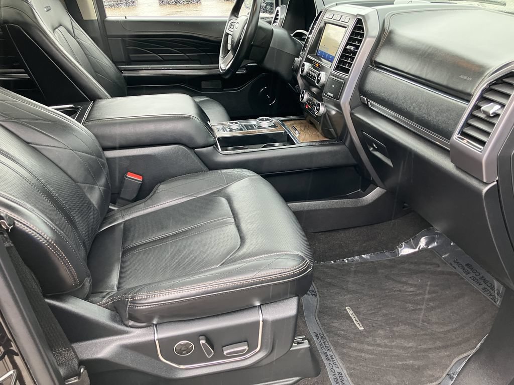 Used 2021 Ford Expedition Max Platinum AWD/4WD image 16
