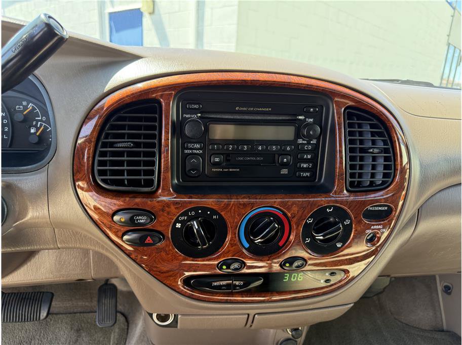 Used 2001 Toyota Tundra Limited AWD/4WD image 22