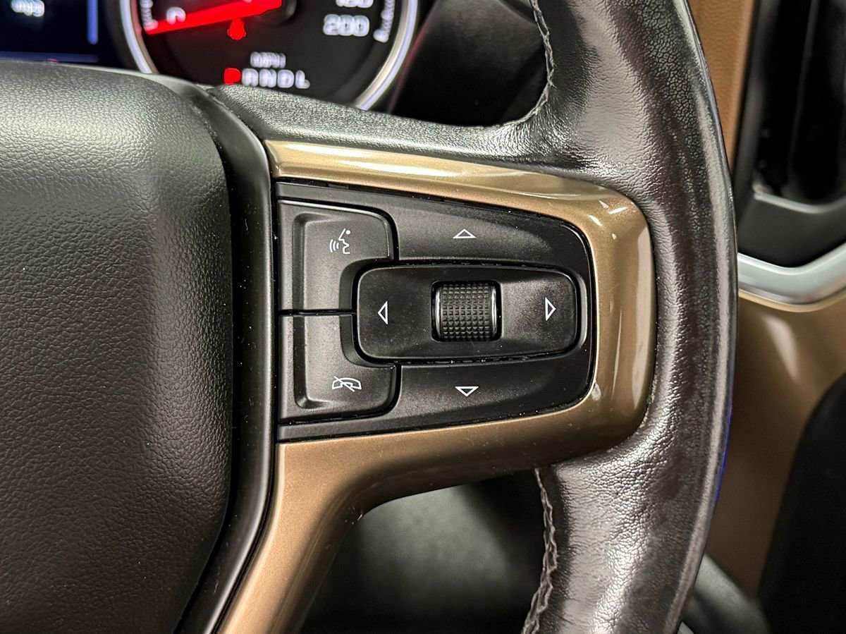 Used 2020 Chevrolet Silverado 1500 High Country AWD/4WD image 21