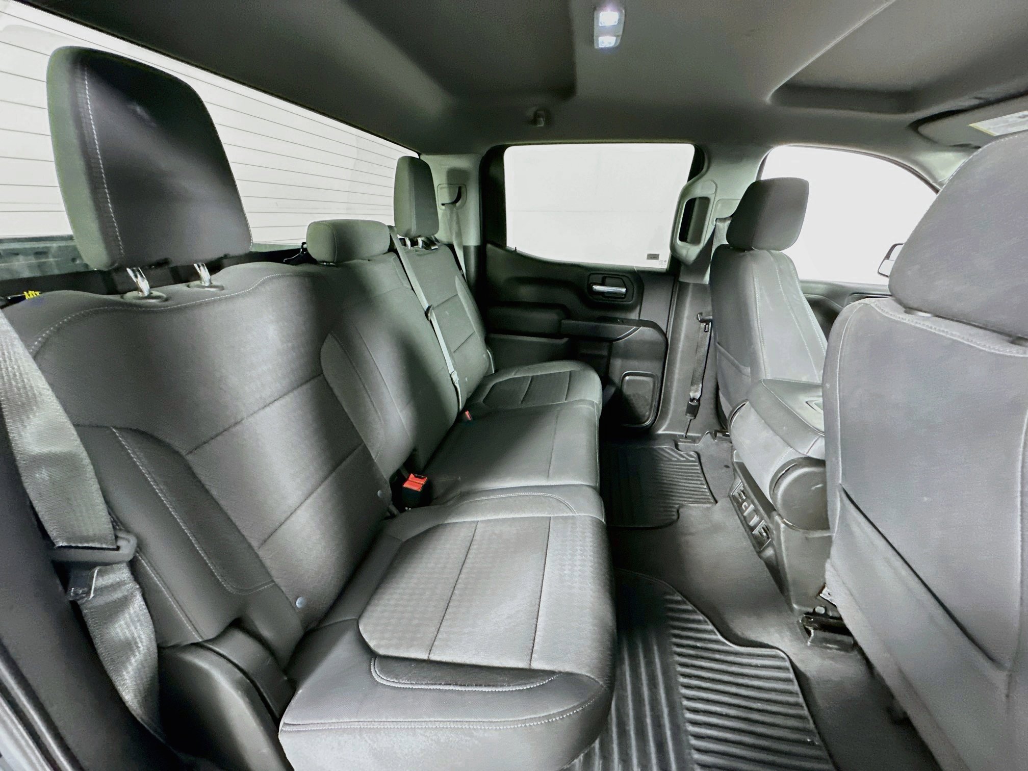 Used 2021 Chevrolet Silverado 1500 LT RWD image 24