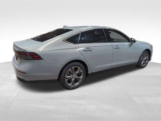 New 2026 Honda Accord EX-L image 5