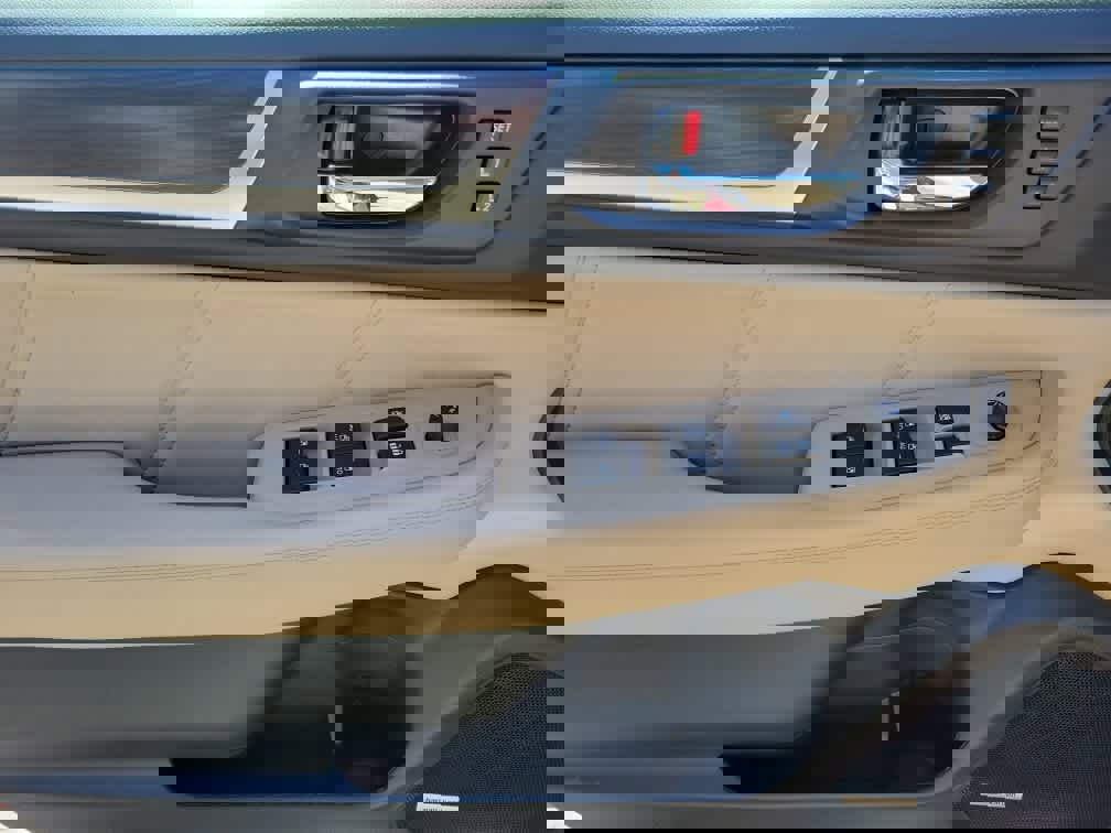 Used 2018 Subaru Legacy 2.5i Limited AWD/4WD image 25