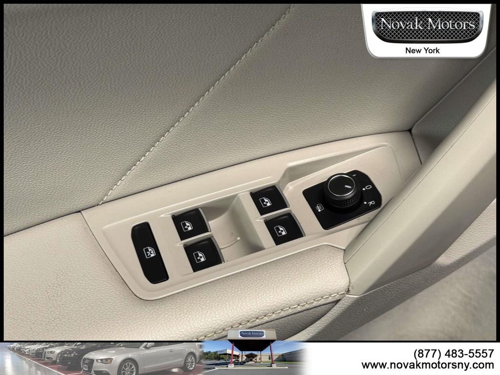 Used 2023 Volkswagen Tiguan SE R-Line image 15