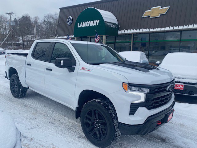 New 2026 Chevrolet Silverado 1500 LT Trail Boss w/ Safety Package image 1
