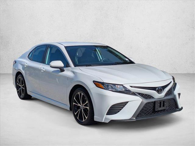 Used 2019 Toyota Camry SE FWD video 3