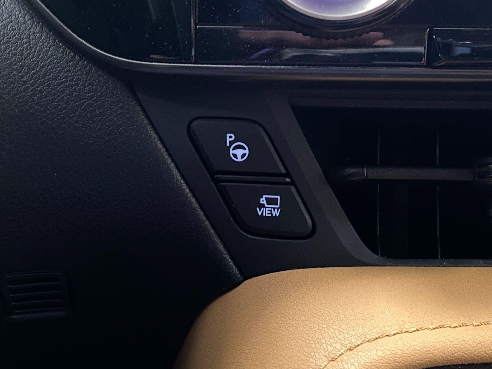 Used 2025 Lexus NX 450h+ AWD w/ Accessory Package (2T) image 23