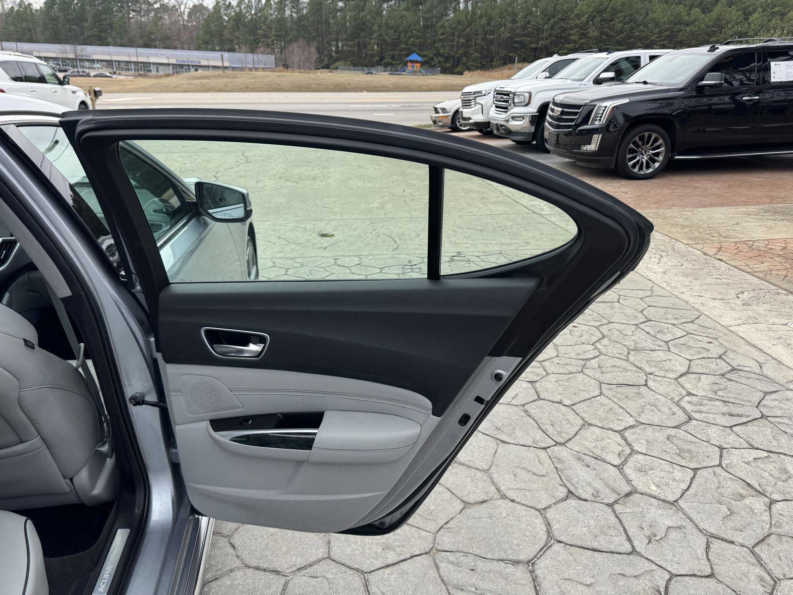 Used 2019 Acura TLX FWD w/Technology Package image 15