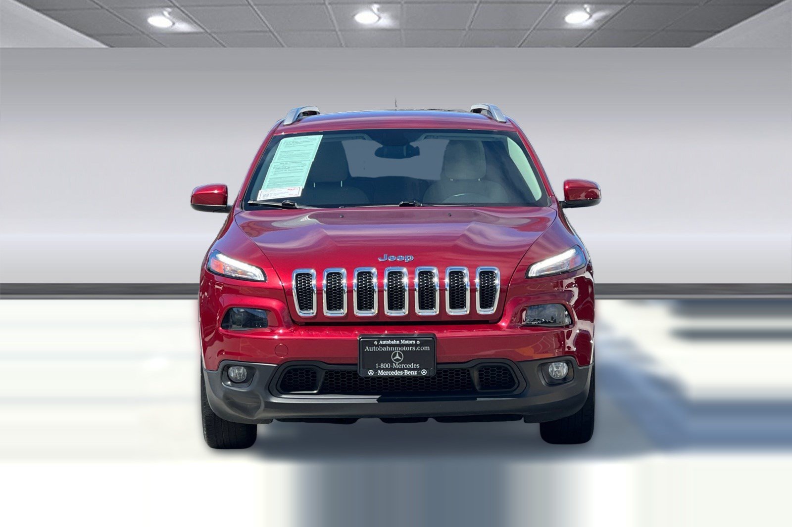Used 2015 Jeep Cherokee Latitude w/ Comfort/Convenience Group FWD image 5