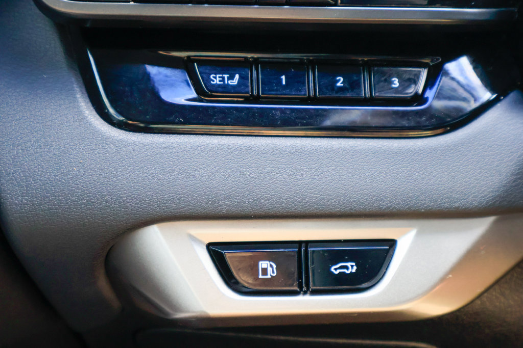 Used 2024 Lexus RX 350 FWD image 20