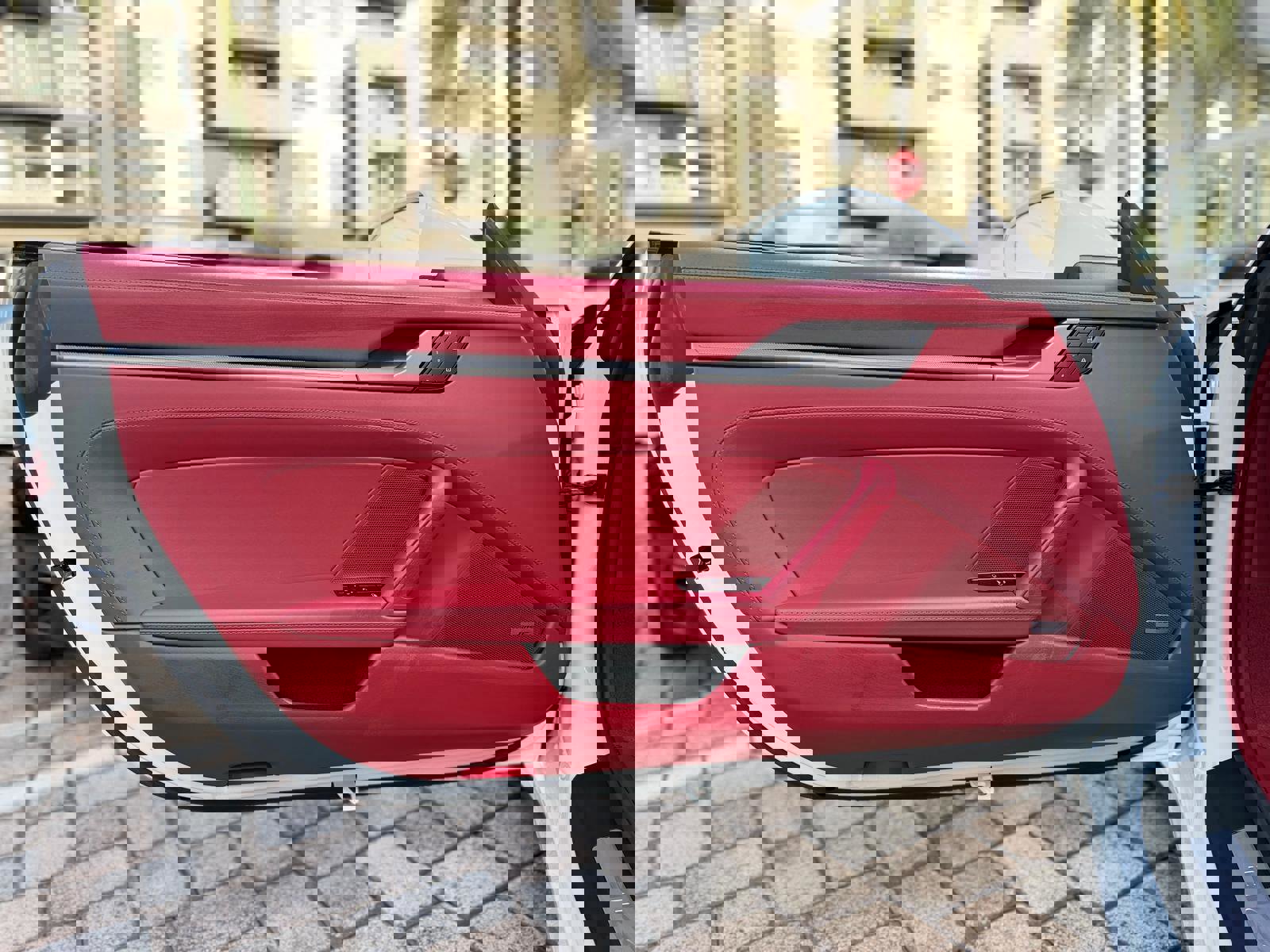 Used 2024 Porsche 911 Carrera 4S image 31