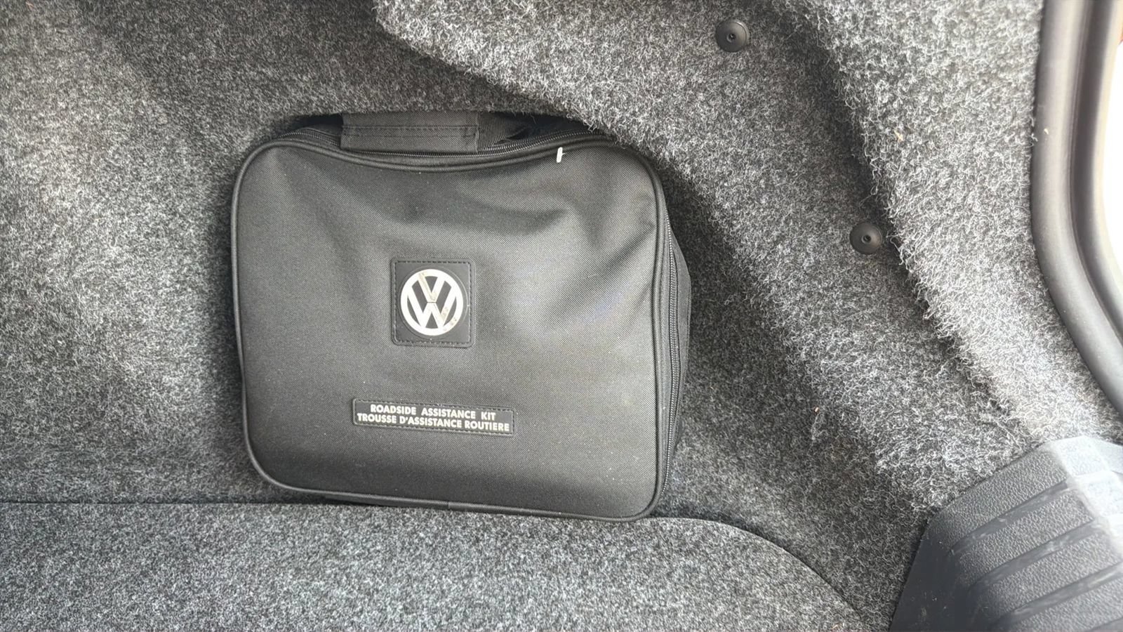 Used 2019 Volkswagen Jetta R-Line FWD image 21