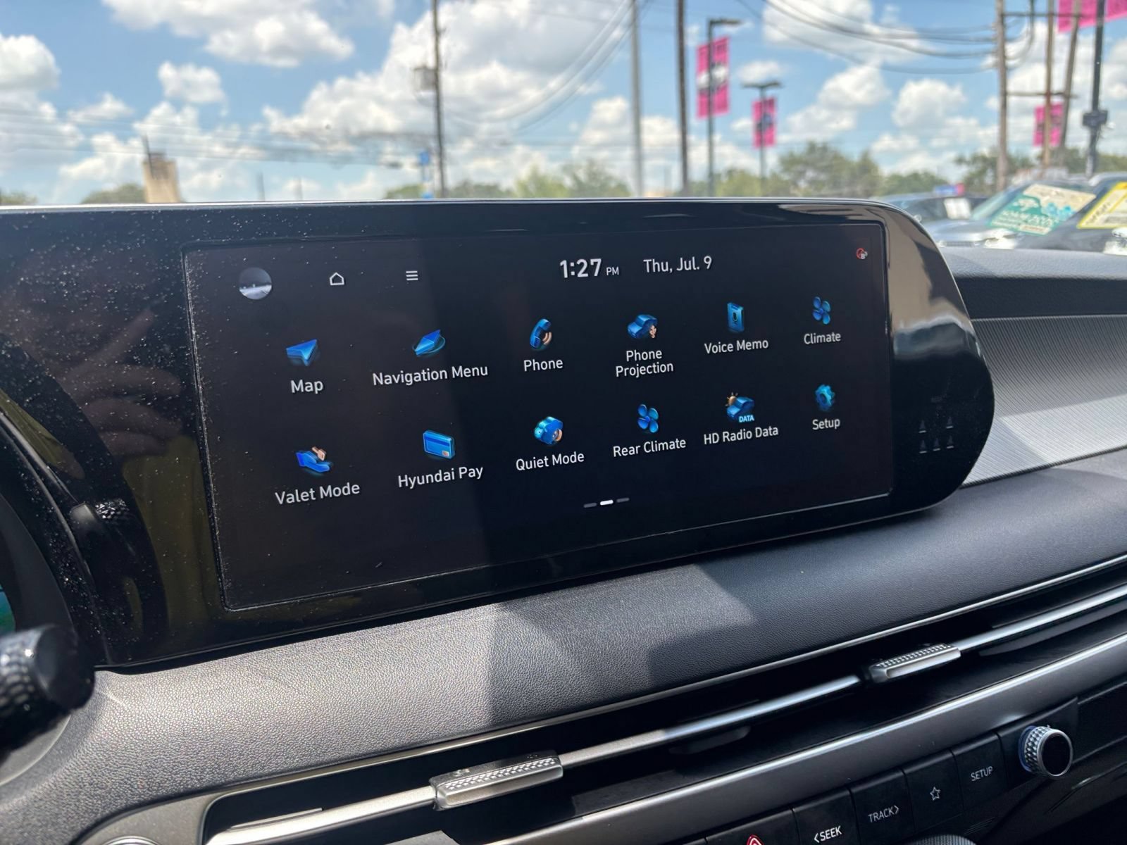 Used 2024 Hyundai Palisade SEL AWD/4WD image 17