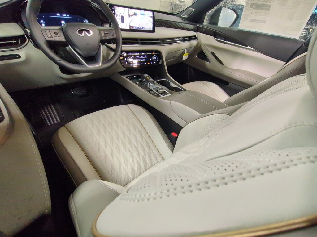 New 2026 INFINITI QX60 Autograph image 18