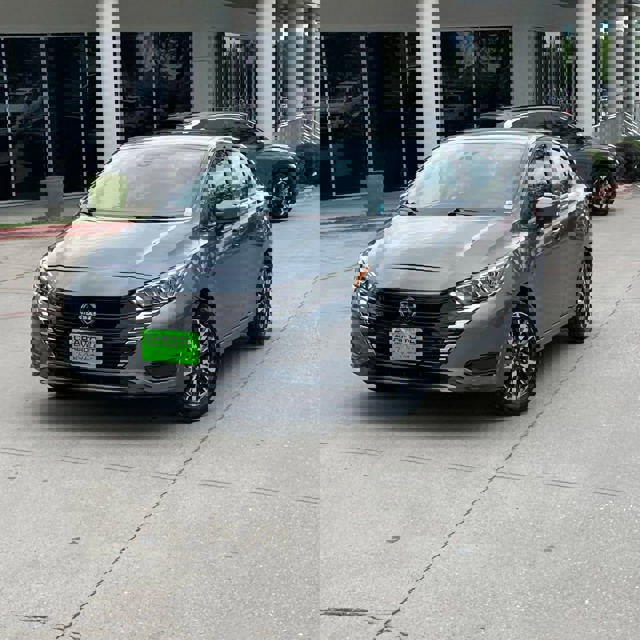 Used 2024 Nissan Versa SV FWD image 10