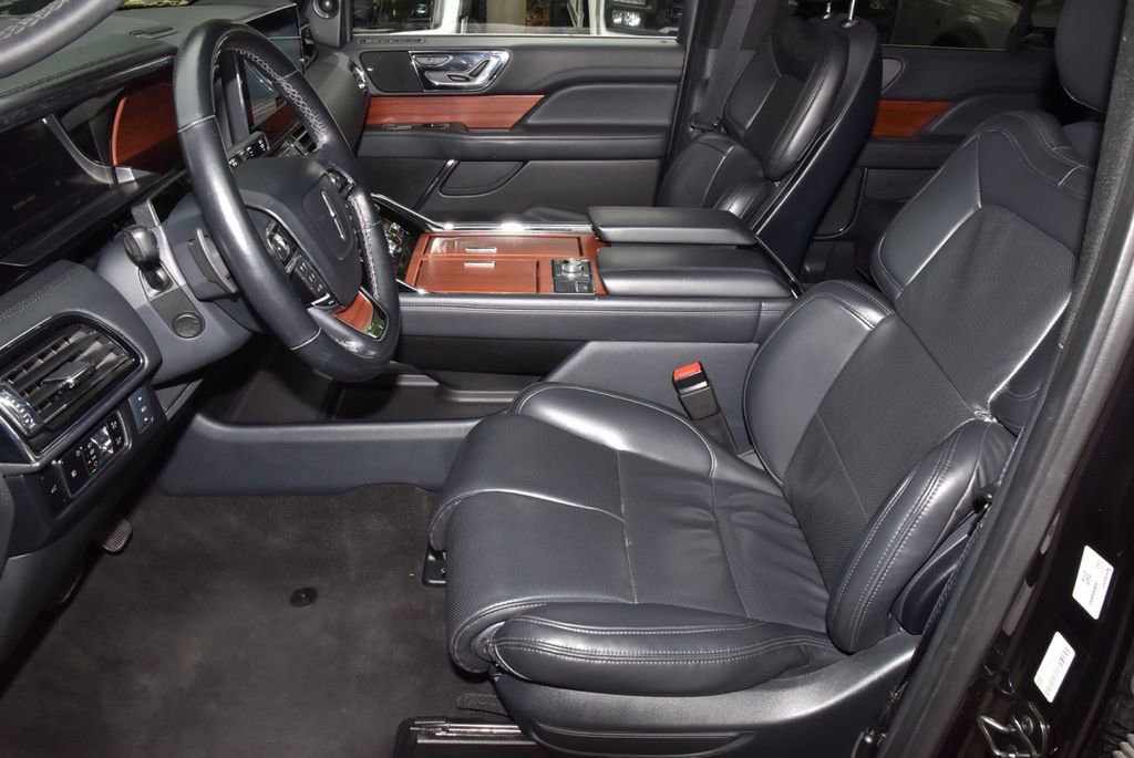 Used 2024 Lincoln Navigator L 4WD image 15