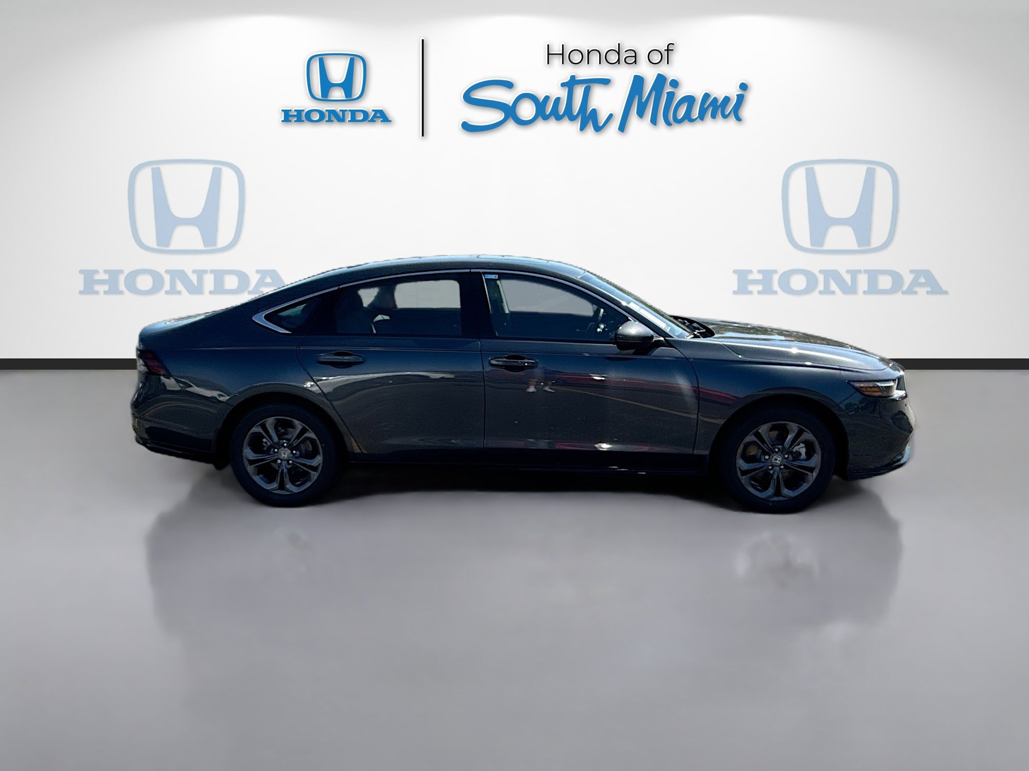 New 2026 Honda Accord EX-L image 8