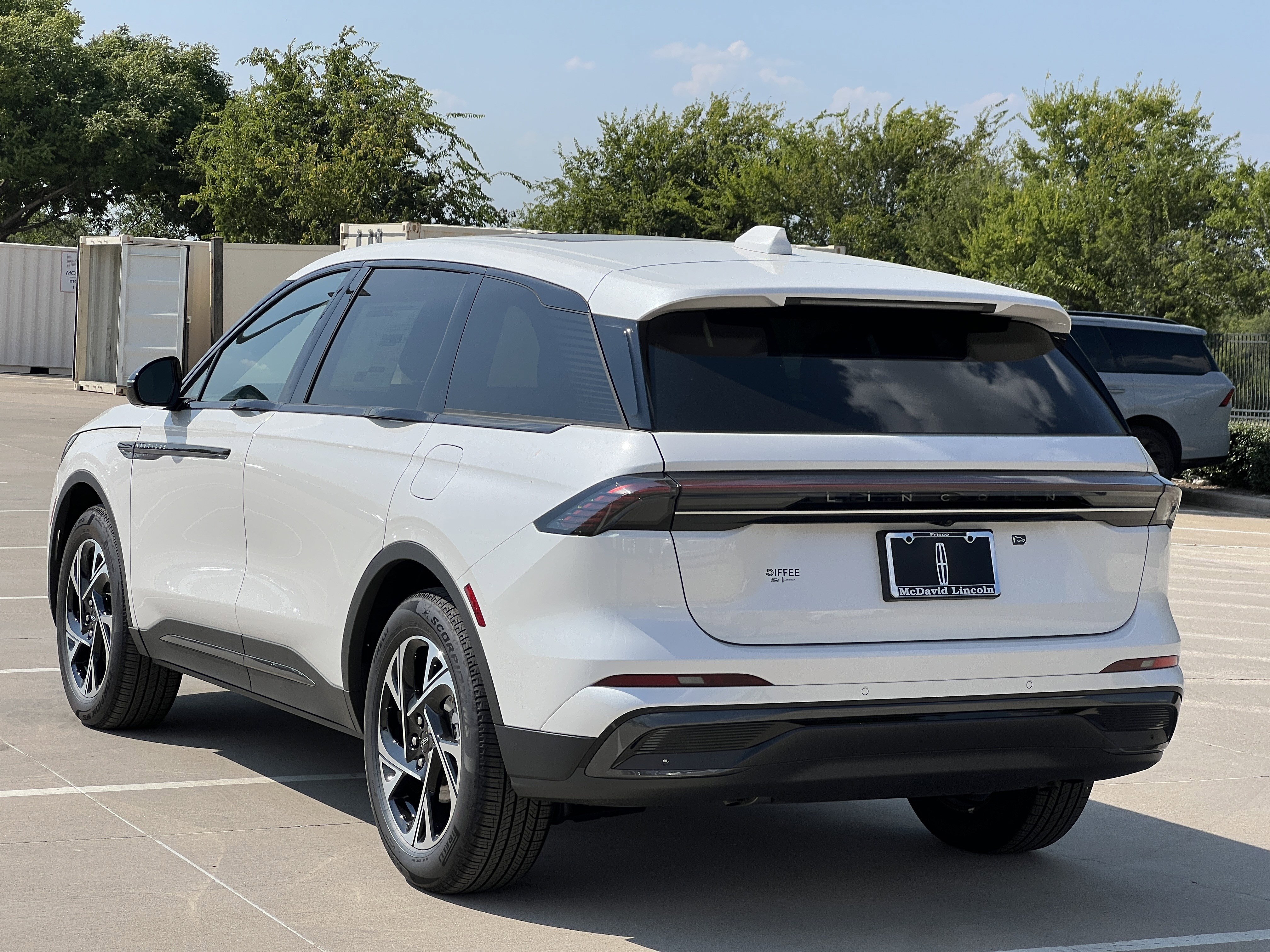 New 2025 Lincoln Nautilus Premier w/ Equipment Group 102A image 7