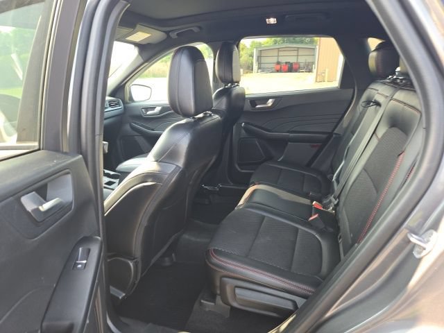 Used 2023 Ford Escape ST-Line Elite w/ Class II Trailer Tow Package AWD/4WD image 8