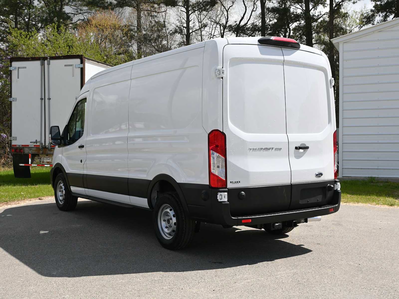 New 2025 Ford Transit 250 148 Medium Roof image 5