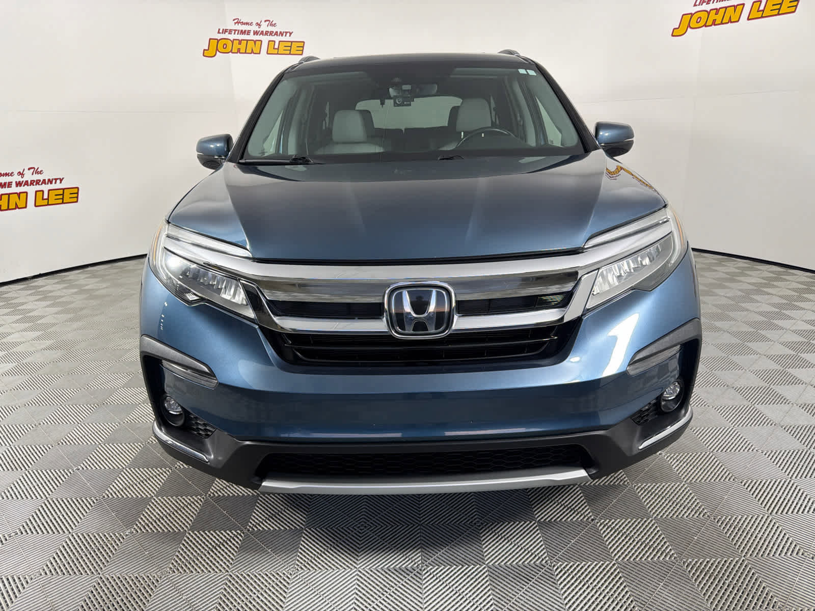 Used 2019 Honda Pilot Touring image 9