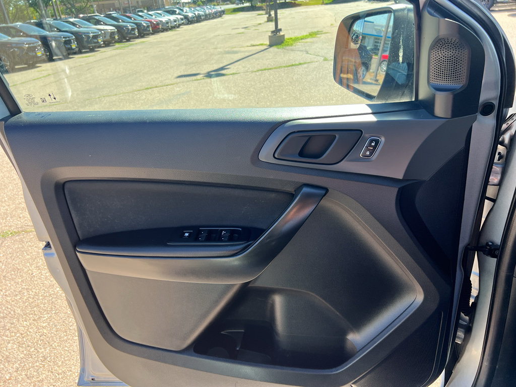 Used 2020 Ford Ranger XL w/ Equipment Group 101A Mid AWD/4WD image 18