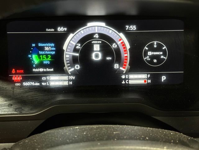 Used 2023 Toyota Tundra Platinum AWD/4WD image 8