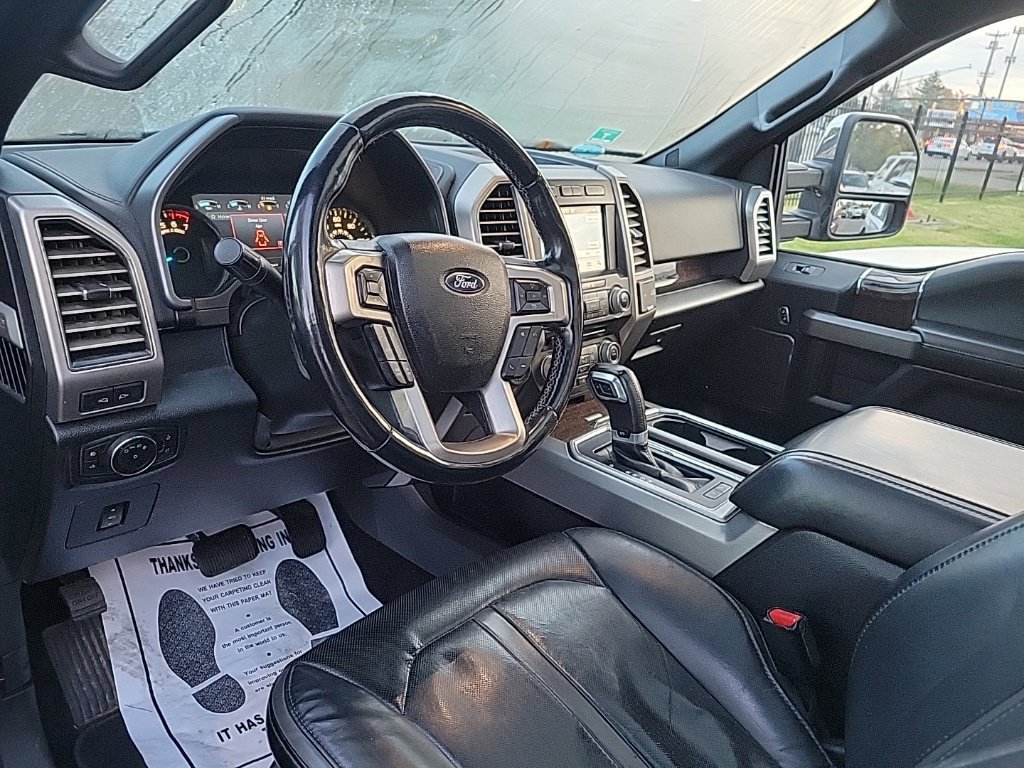 Used 2017 Ford F150 Platinum w/ Equipment Group 701A Luxury AWD/4WD image 7