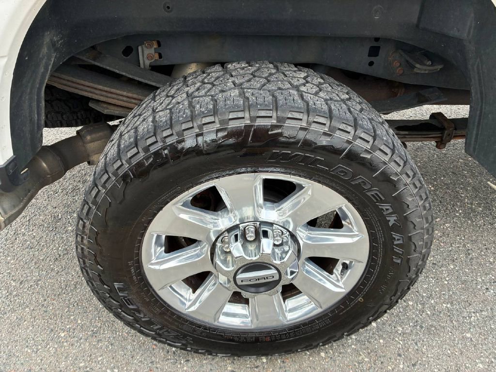 Used 2018 Ford F350 Platinum w/ Platinum Ultimate Package AWD/4WD image 9