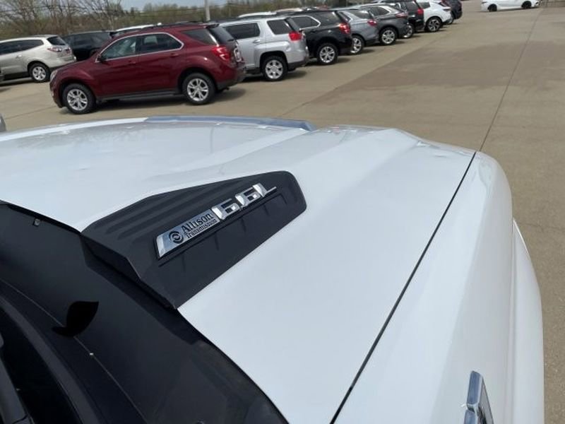 Used 2024 Chevrolet Silverado 2500 LT w/ All Star Edition image 40