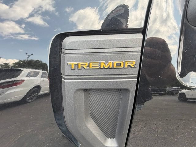 Used 2025 Ford Maverick Tremor AWD/4WD image 25