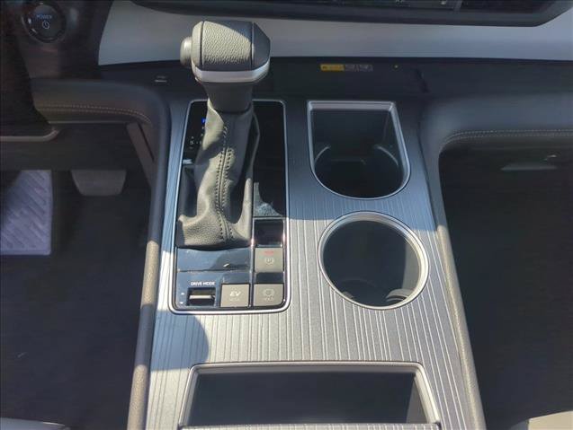 Certified 2025 Toyota Sienna XLE FWD image 16