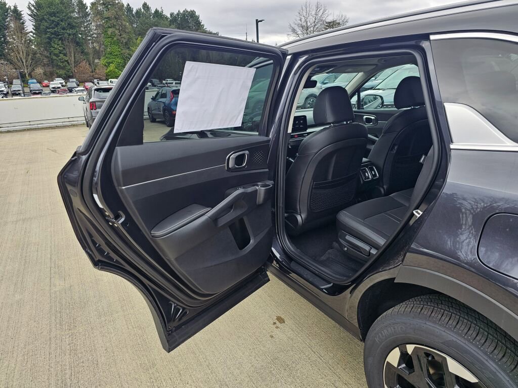 New 2026 Kia Sorento S image 20